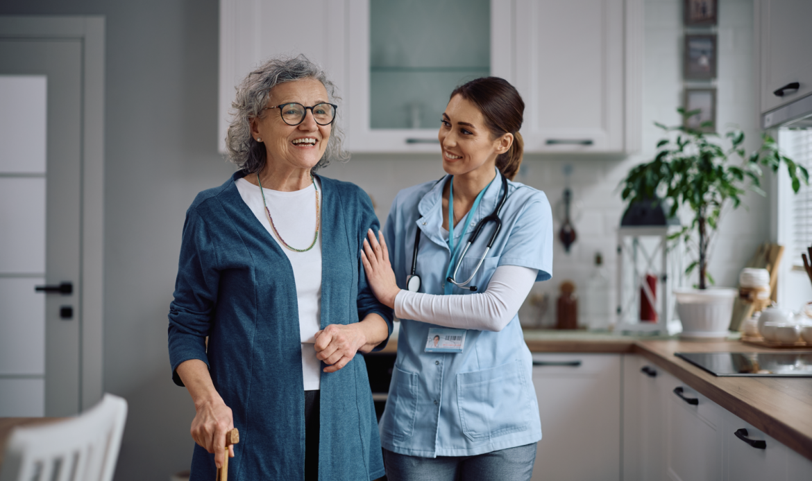 Nurse conducting house call. Appointment Scheduling & Planning for House Calls.
